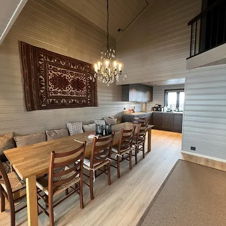 Σπίτι διακοπών 4 Soverom, Boblebad Og Panoramautsikt Beitostolen