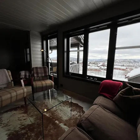 Large Balcony With Panoramic Mountain Views * Beitostolen