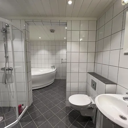 4 Soverom, Boblebad Og Panoramautsikt *