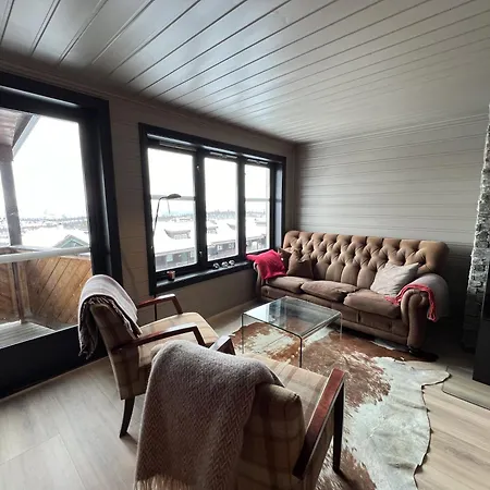 Large Balcony With Panoramic Mountain Views * Beitostolen