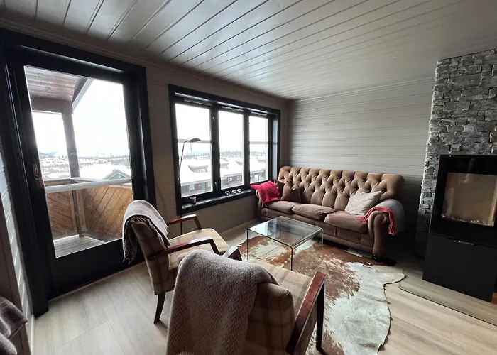 Large Balcony With Panoramic Mountain Views * Beitostolen