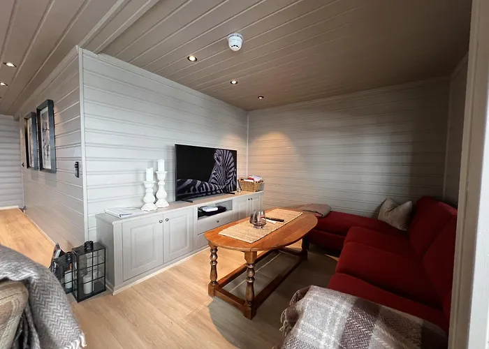 Large Balcony With Panoramic Mountain Views Beitostolen